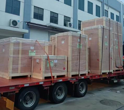 平板氣墊車(chē)車(chē)裝車(chē)